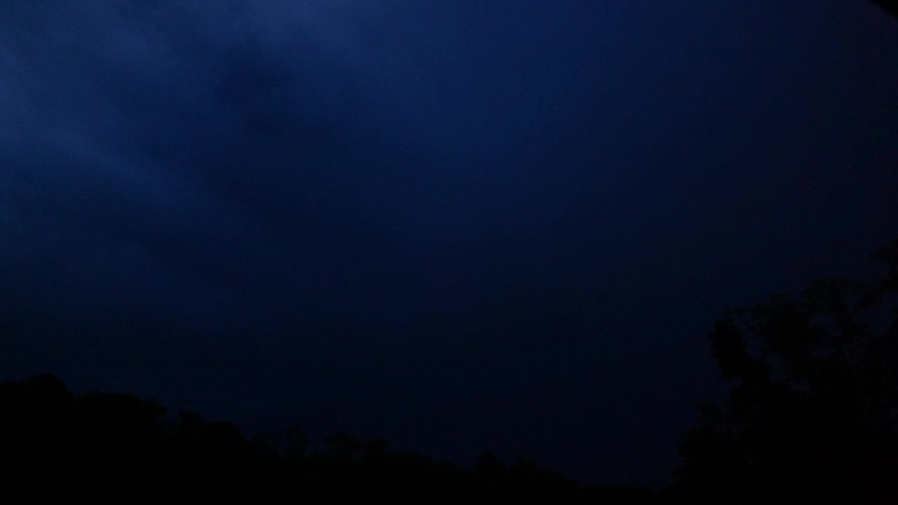 夜空中的闪电视频素材