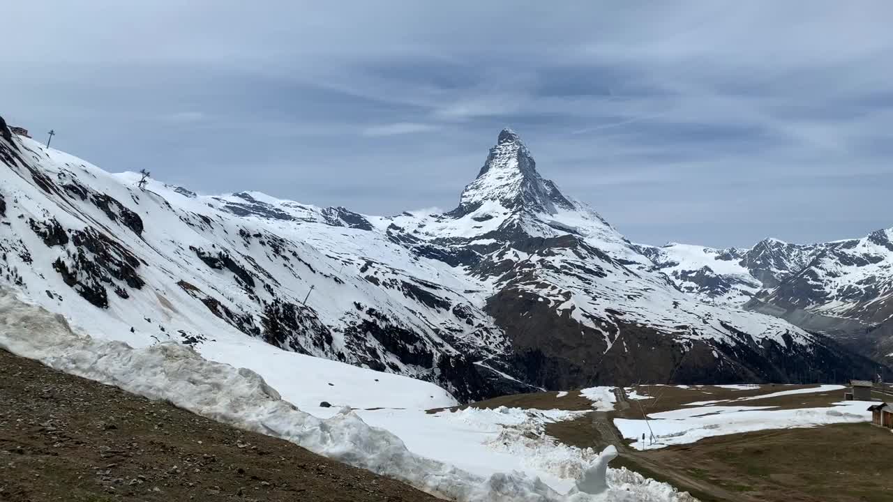 瑞士雄伟的马特洪峰全景视频素材