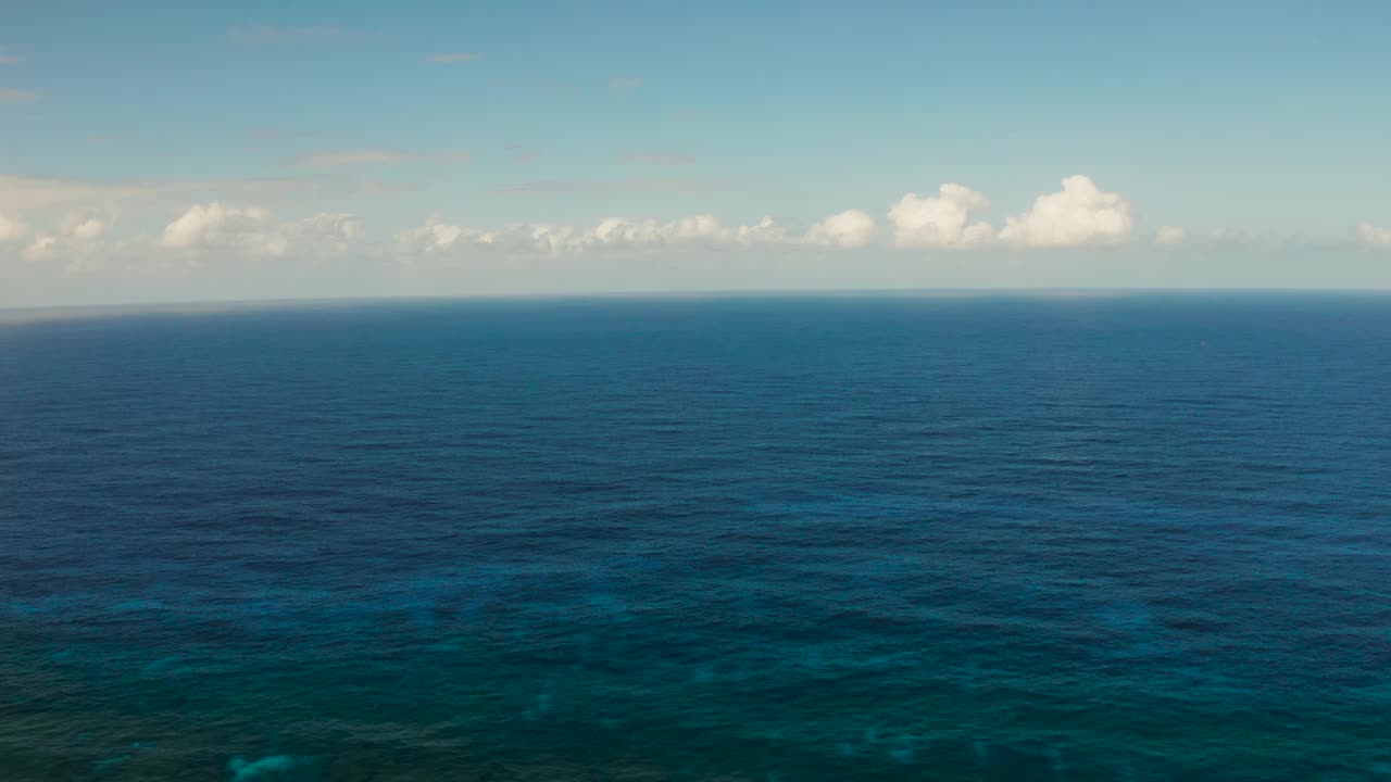 海景，碧海，云天，鸟瞰图视频素材