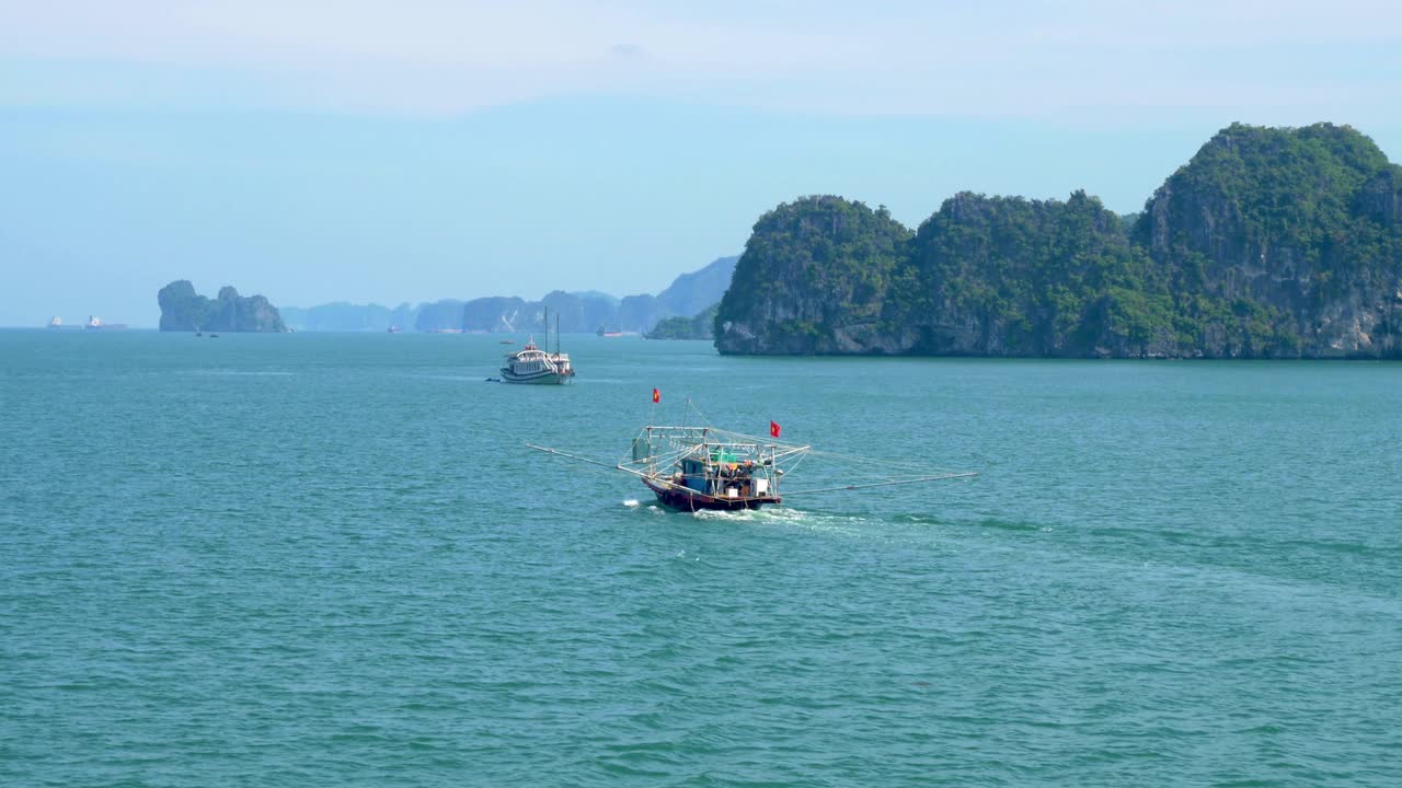 越南下龙湾热带岛屿视频素材