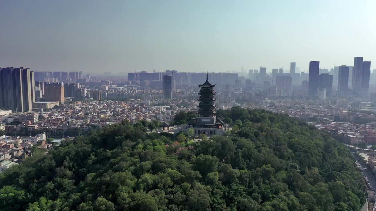 航拍广东佛山雷港塔视频素材