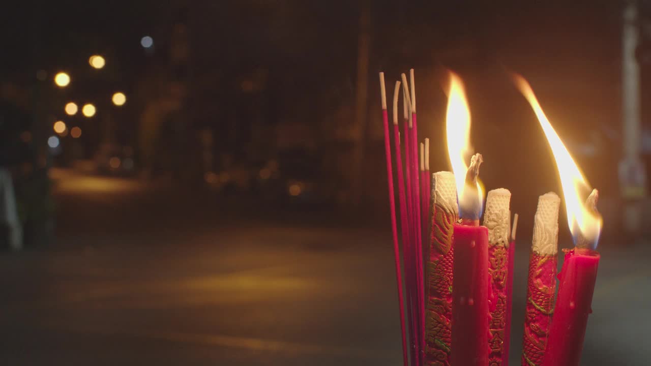 香和烛灯过渡祈祷和尊敬视频素材