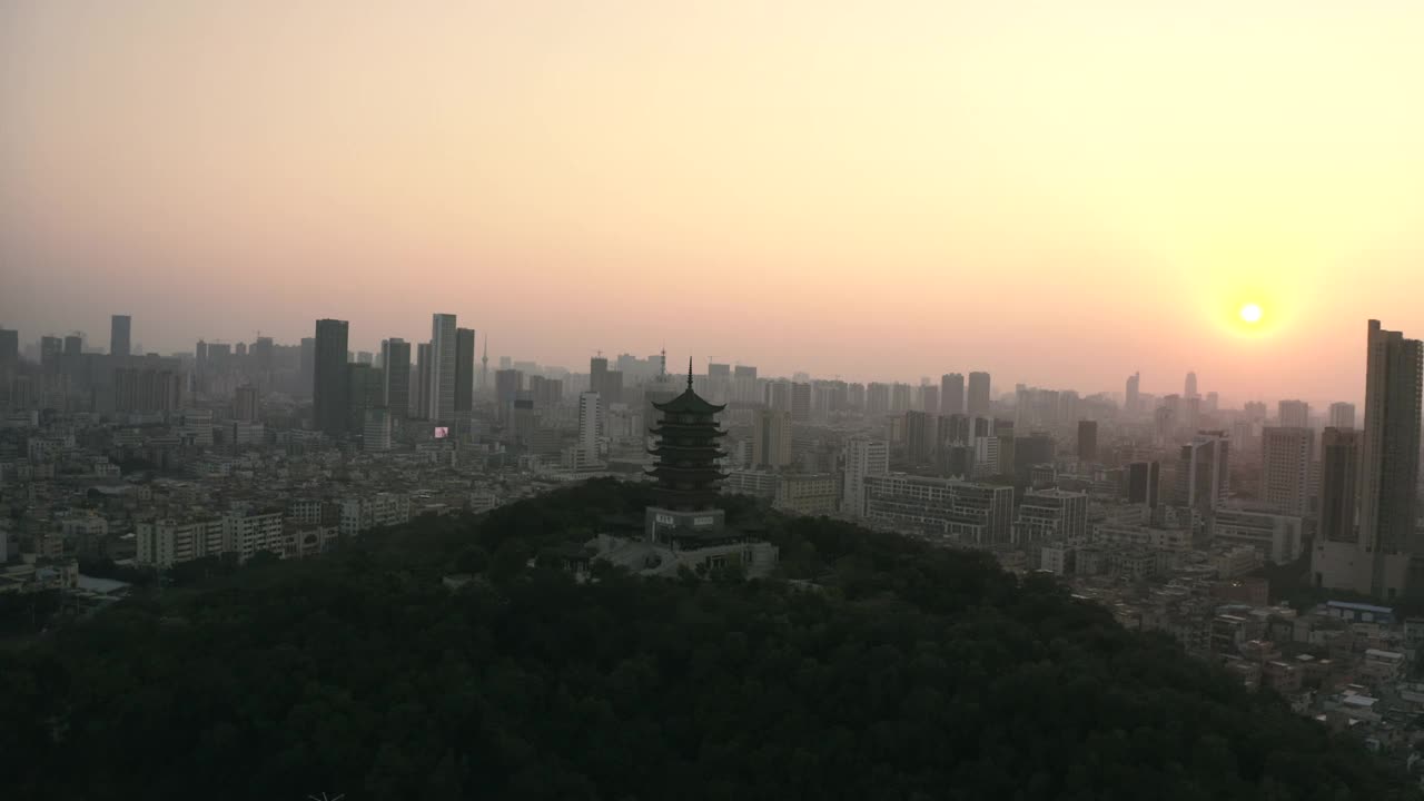 航拍佛山城市天际线视频素材