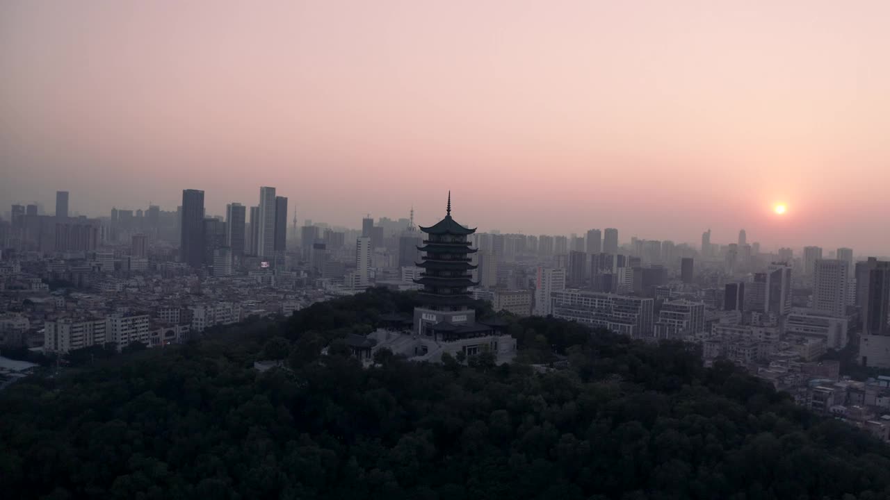 航拍佛山城市天际线视频素材