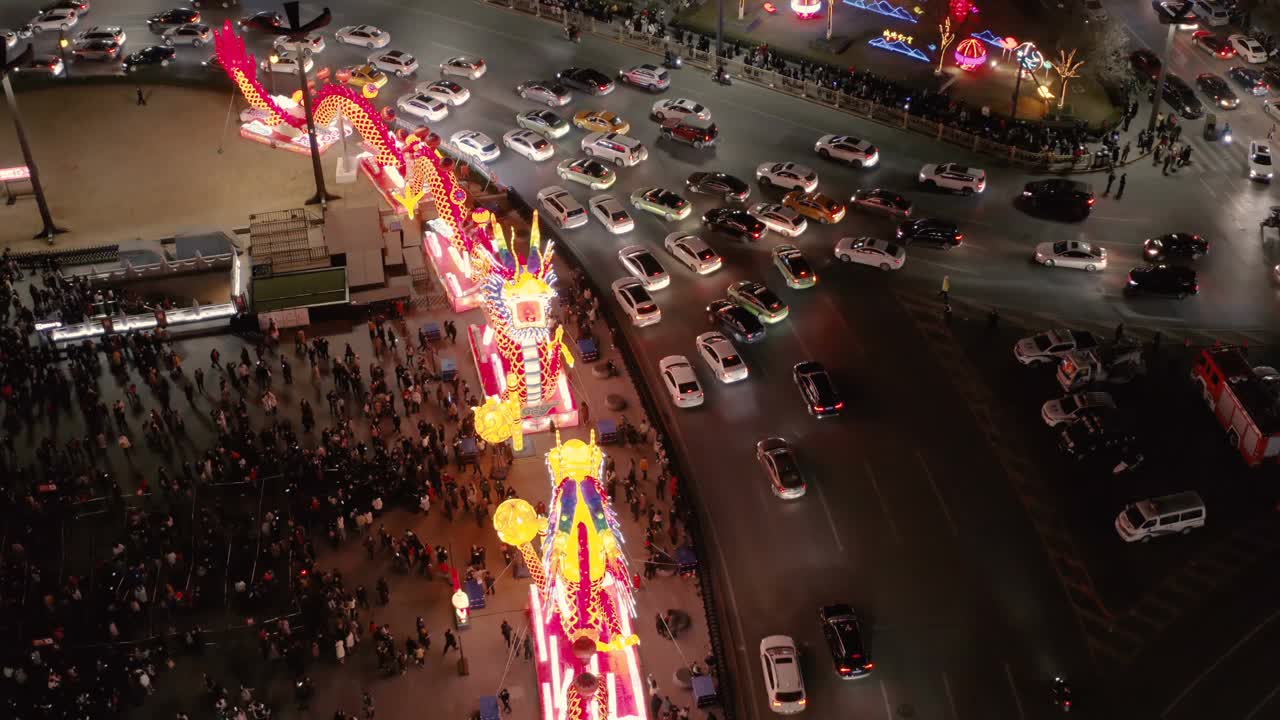 鸟瞰图古城墙南门庆祝中国春节，西安，陕西，中国视频素材