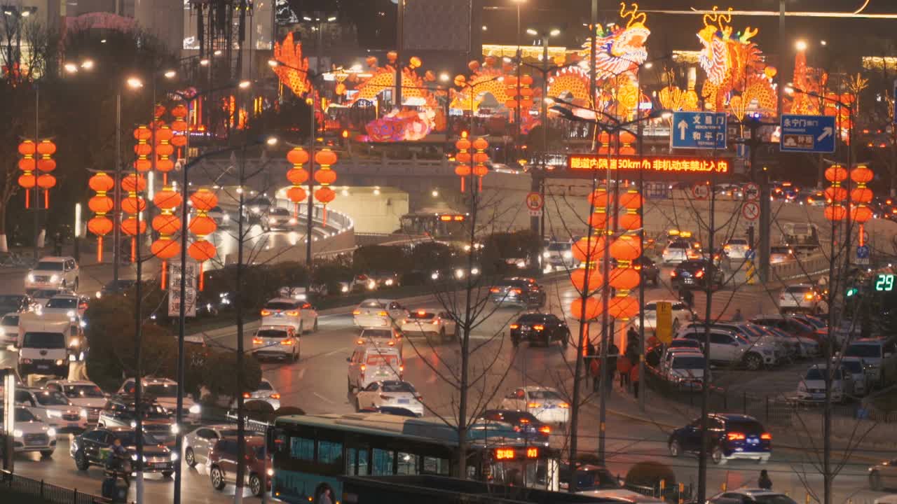 中国西安春节期间的街景。视频素材