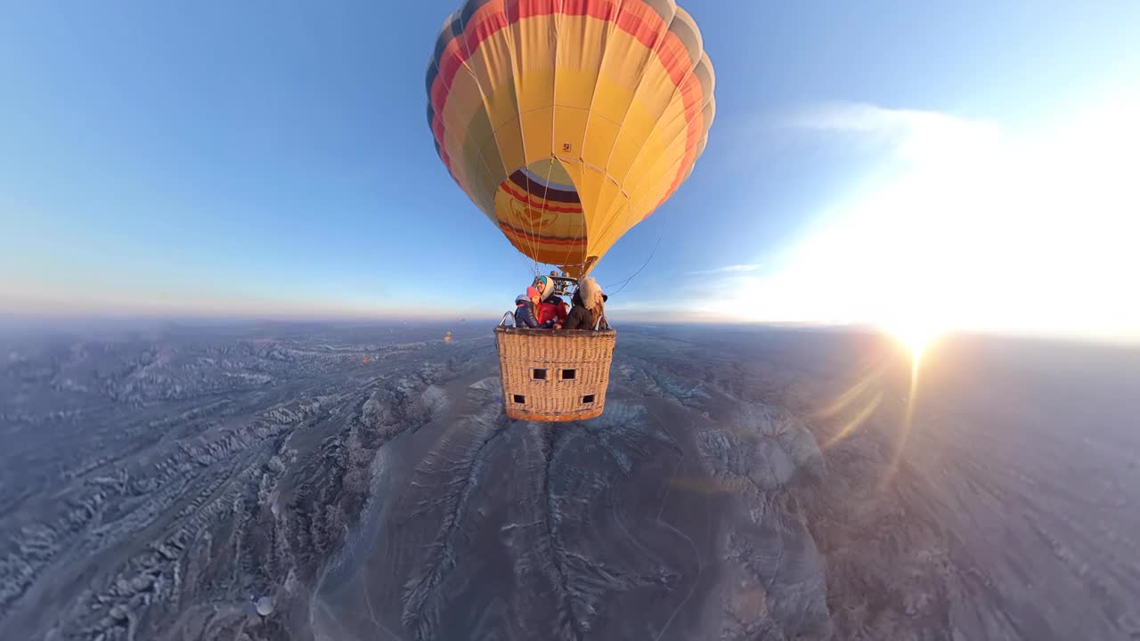 卡帕多西亚的热气球飞行。360 3D over capture视频视频素材