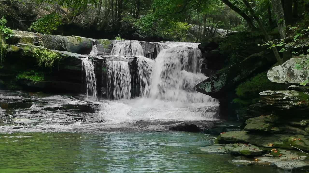 Dunloup下降循环视频素材