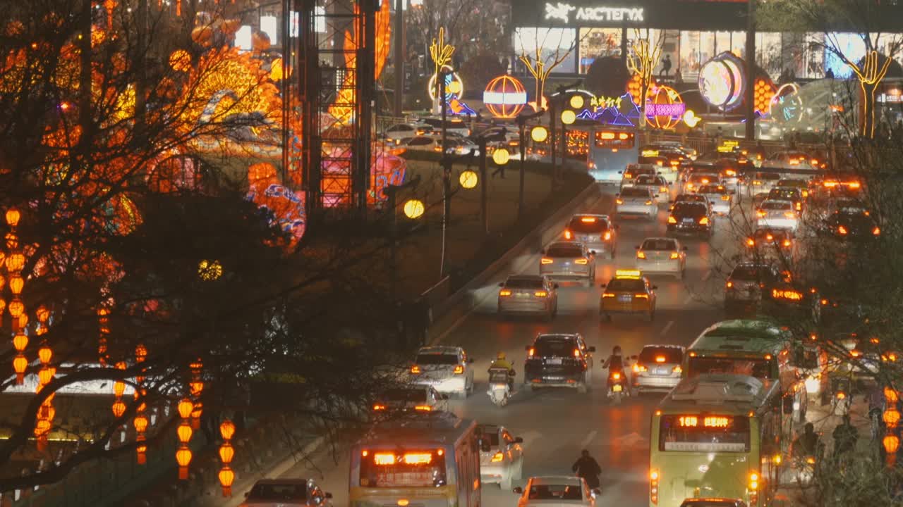 中国西安春节期间的街景。视频素材