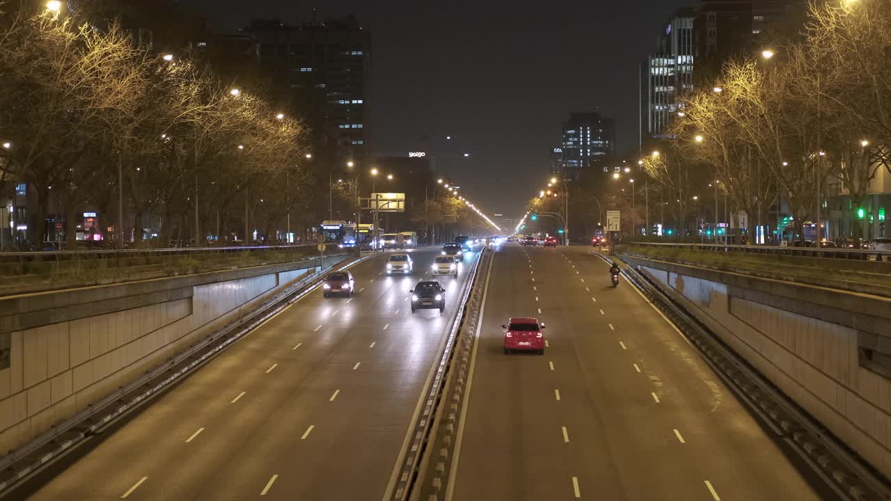 城堡路繁忙。马德里。西班牙视频素材