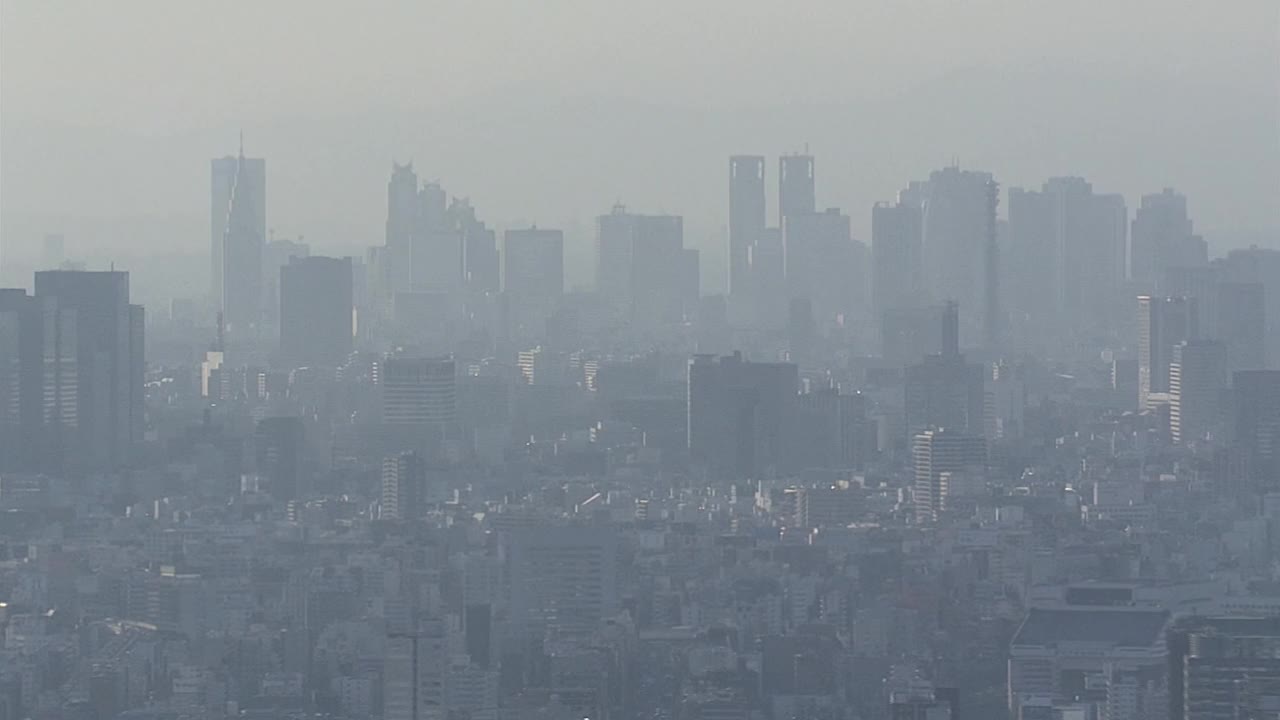 日本，东京天空中的阴霾视频素材