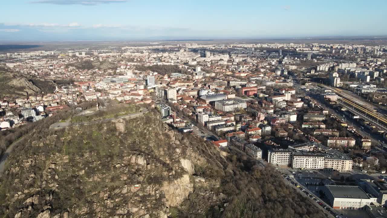 保加利亚普洛夫迪夫市的哲登山丘和全景视频素材