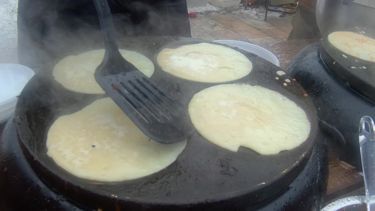 煎煎饼视频素材