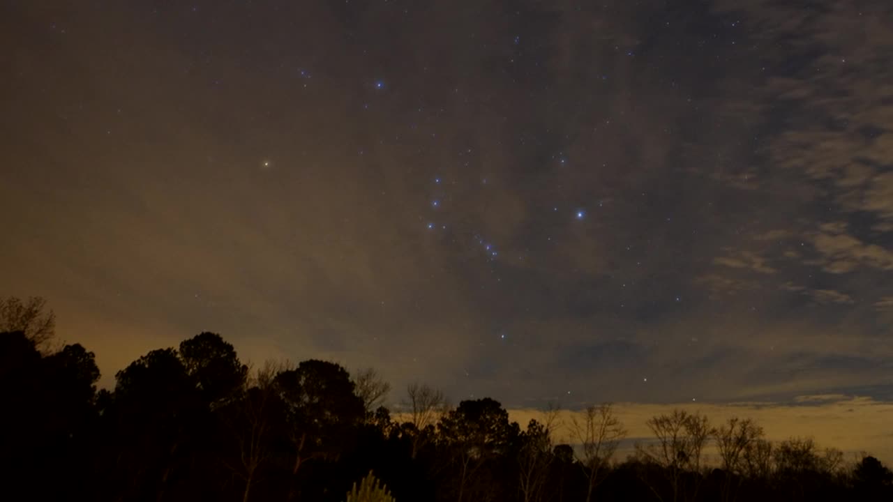 夜空中的云与星，时光流逝视频素材