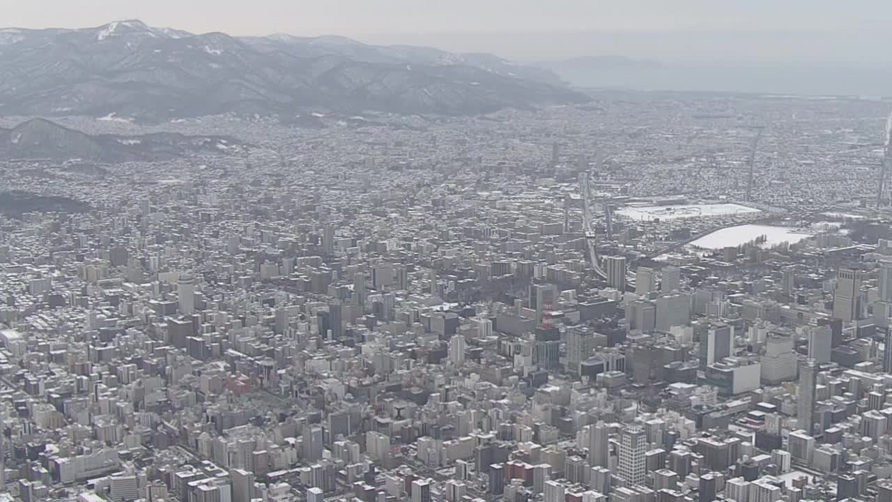 空中，日本北海道札幌市市区，雪景视频素材