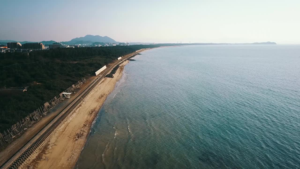 福冈县古贺市花见海滩海岸线视频下载