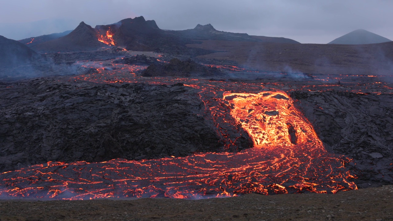 Fagradalsfjall火山喷发熔岩4k Dlog视频素材