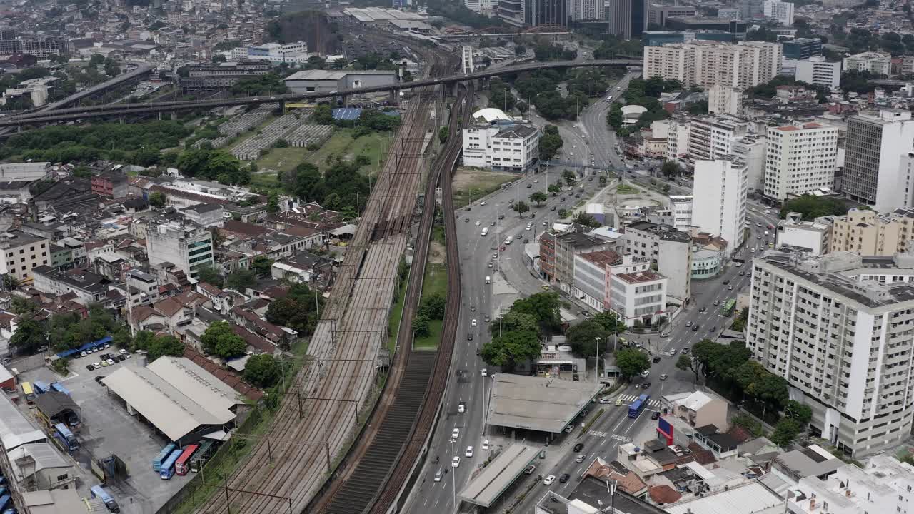 巴西里约热内卢市，径向奥斯特大道。视频素材