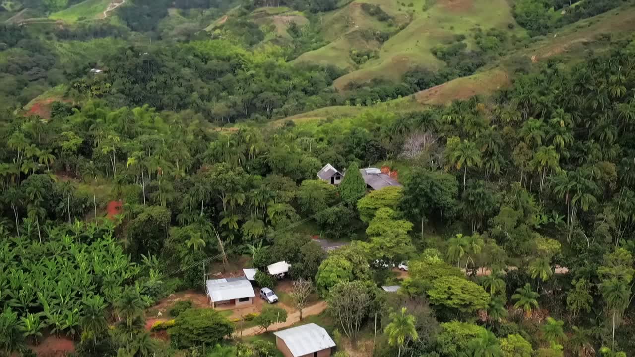 哥伦比亚考卡地区的农田视频素材