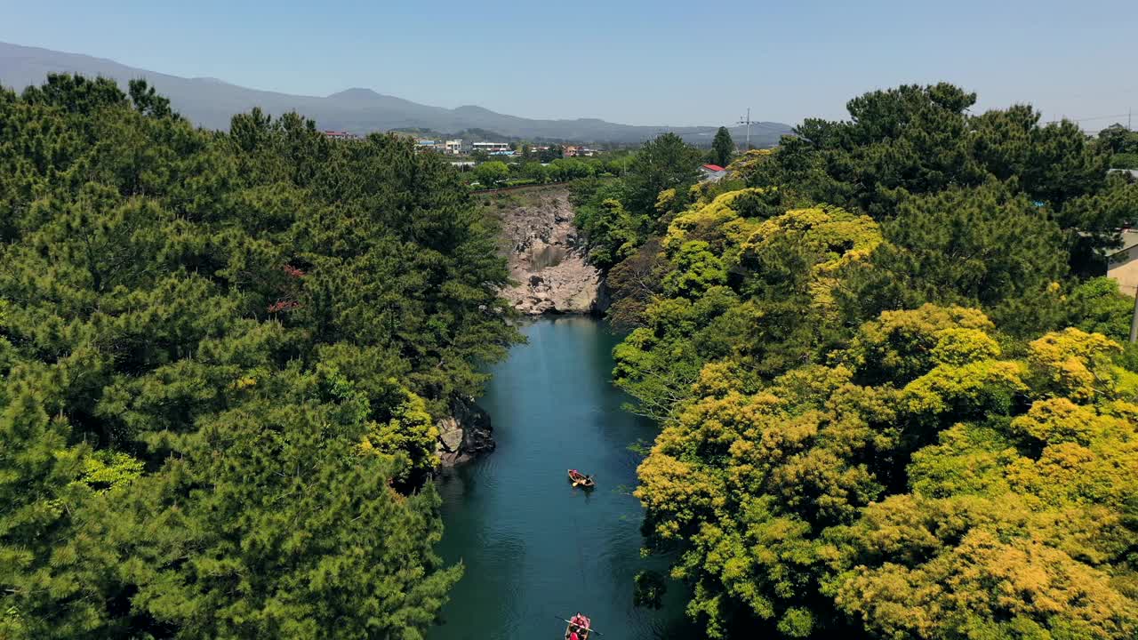 韩国济州岛西归浦市肃石谷河口风景视频素材