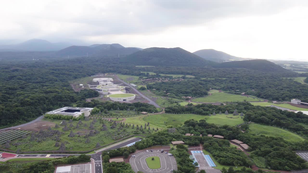 秋天的九川郡济州石公园日落景色/济州岛济州岛视频素材