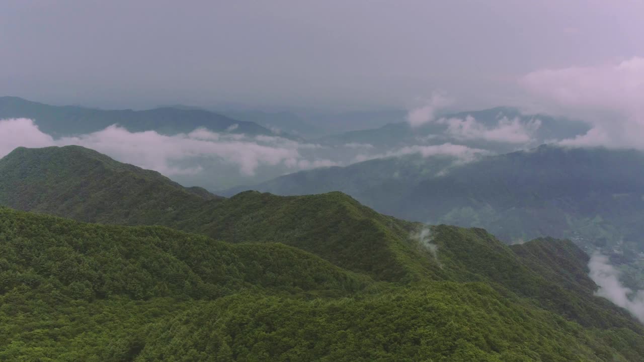 全罗南道求礼郡智日山亨济峰云海视频素材