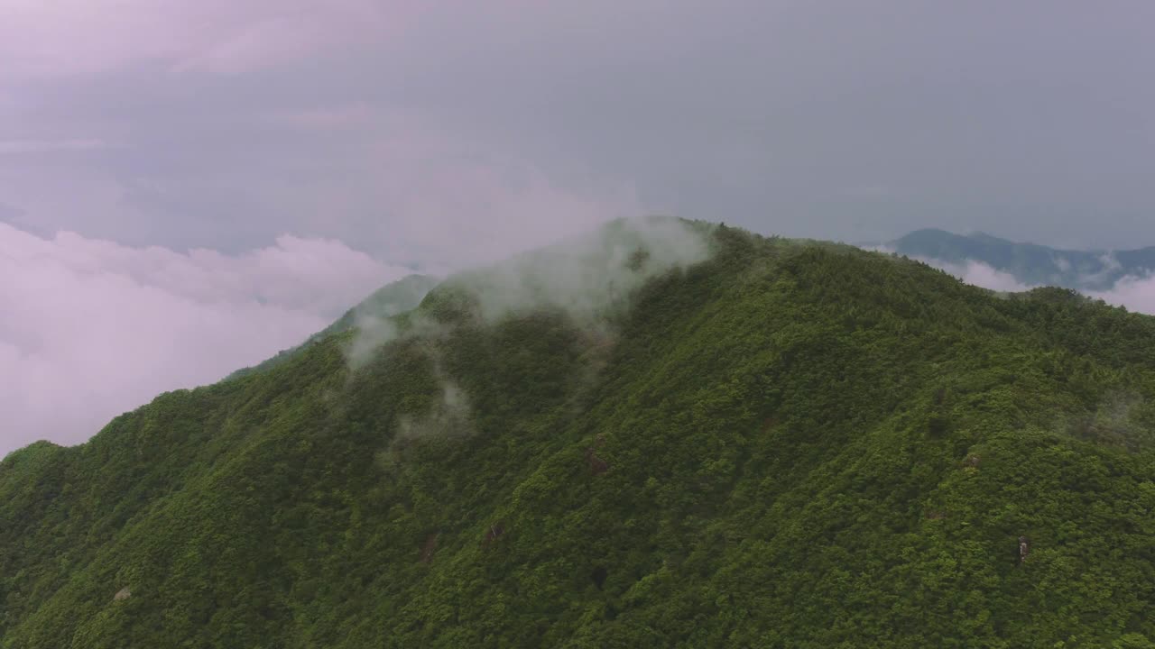 全罗南道求礼郡智日山亨济峰云海视频素材