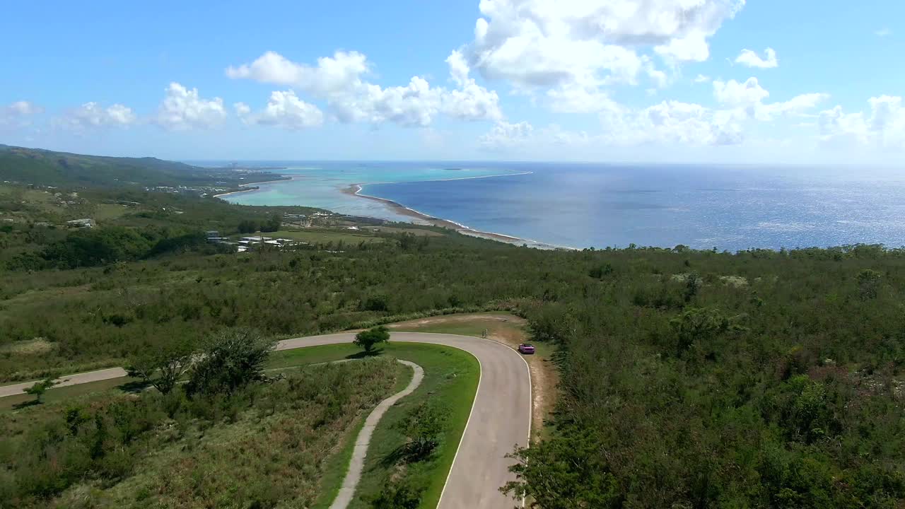 带有村庄的海景/塞班岛，北马里亚纳群岛视频素材