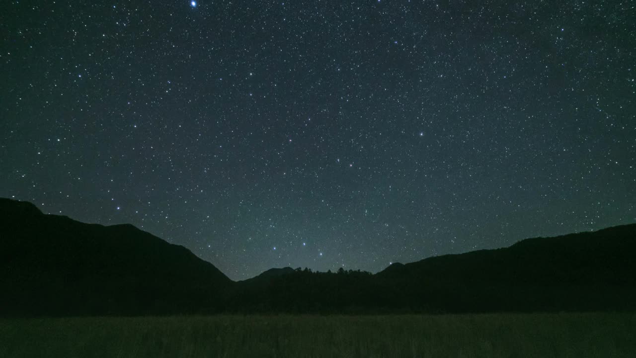 日光群岛的星空延时摄影视频素材