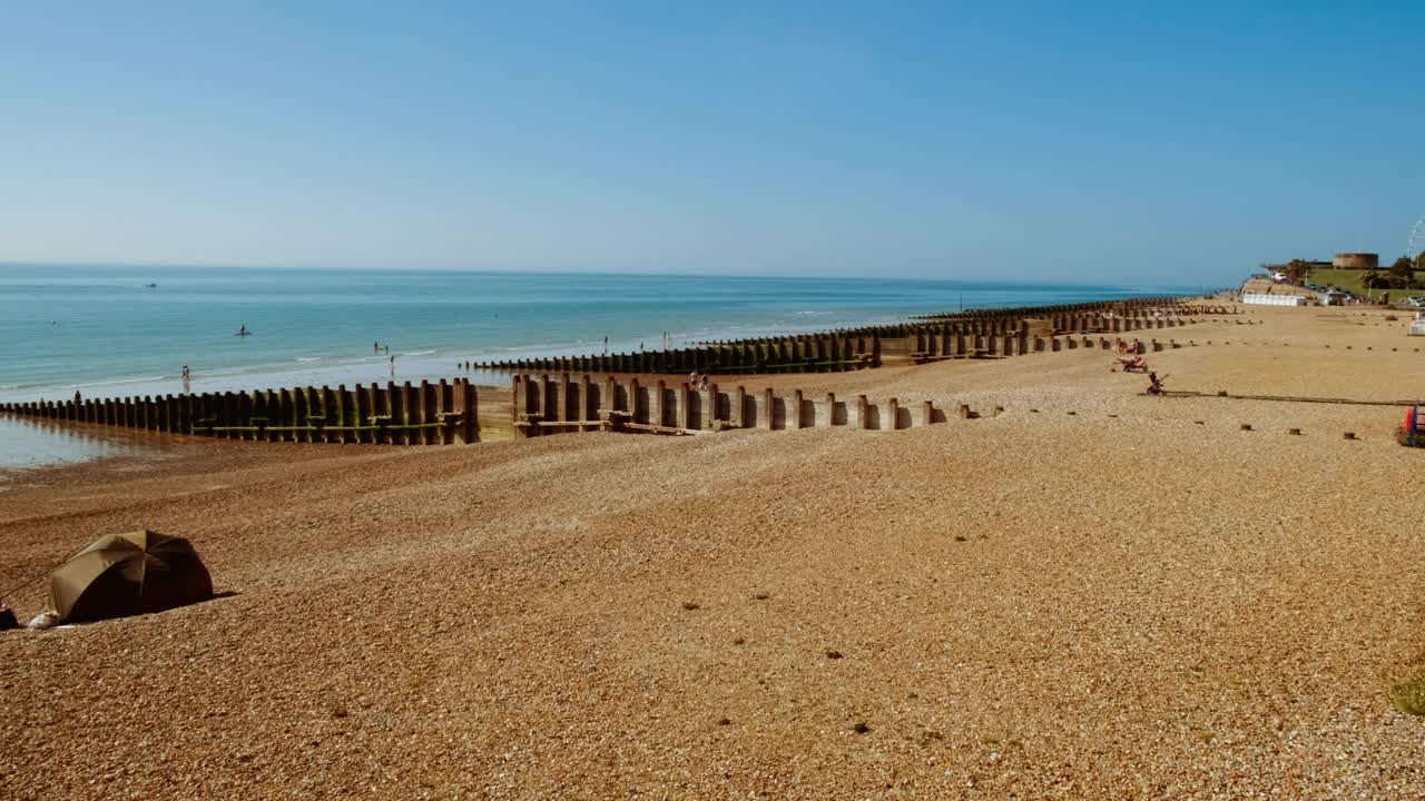 伊斯特本海滩，东苏塞克斯，英格兰，英国视频素材