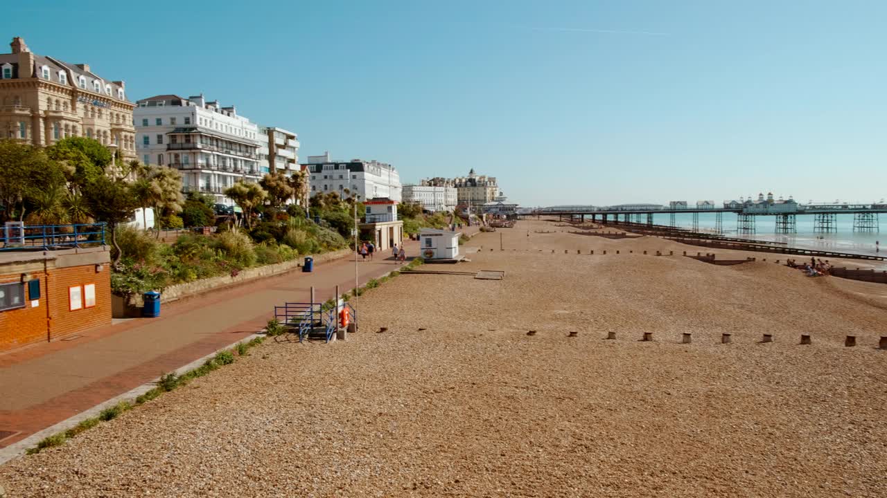 伊斯特本海滩，东苏塞克斯，英格兰，英国视频素材