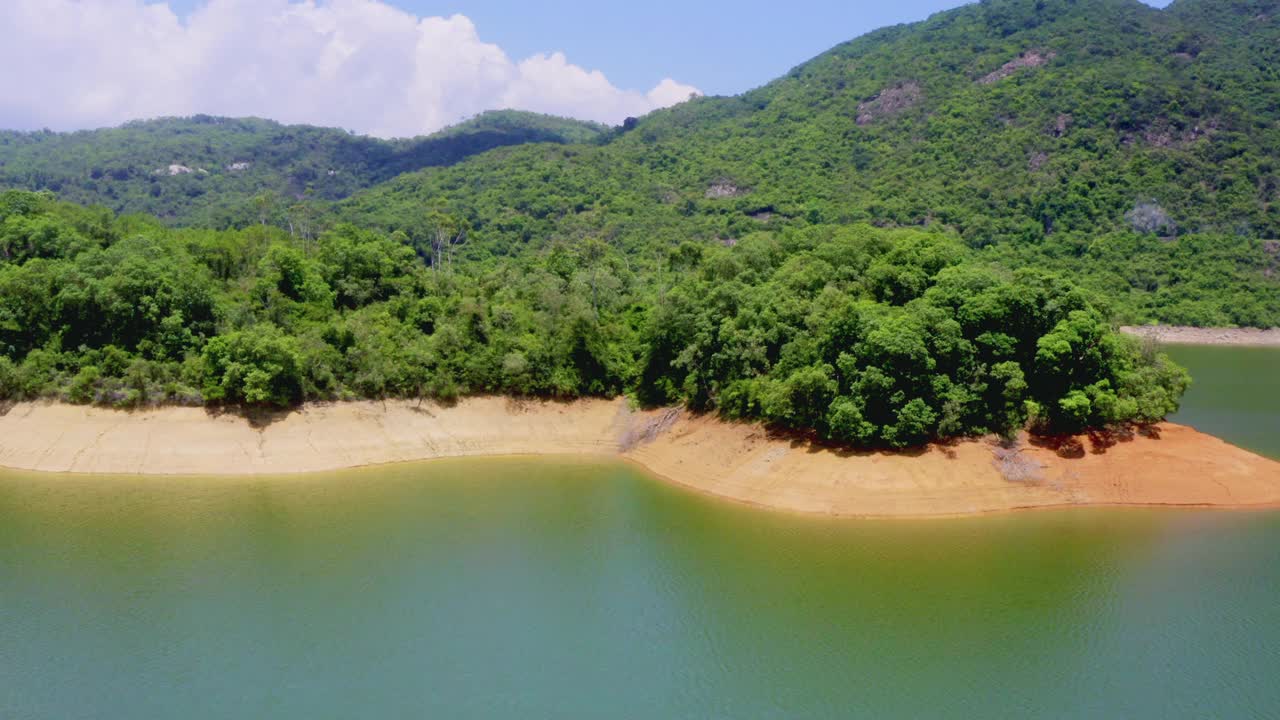 鸟瞰香港大榄涌水塘视频素材