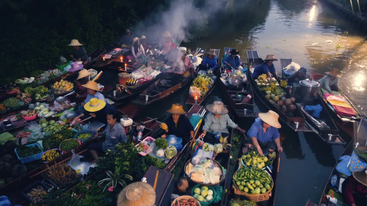 水上市场，旅游景点和购物中心的地方产品，泰国的传统文化视频素材