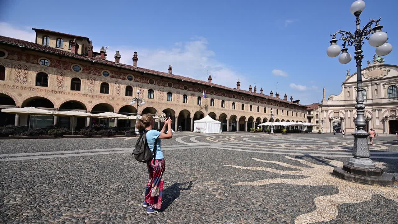 Vigevano,伦巴第,意大利。2021年7月。视频素材