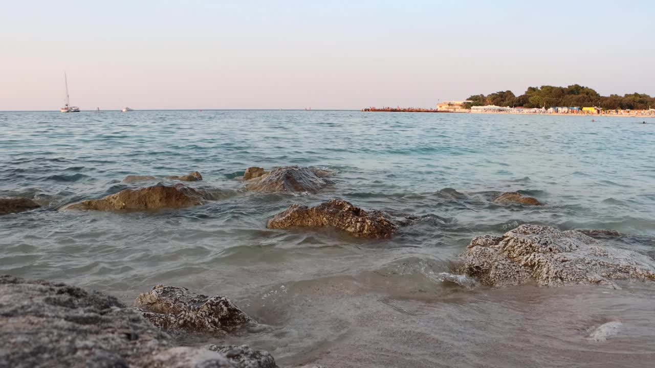 波多诺沃海滩（意大利马尔凯）视频下载