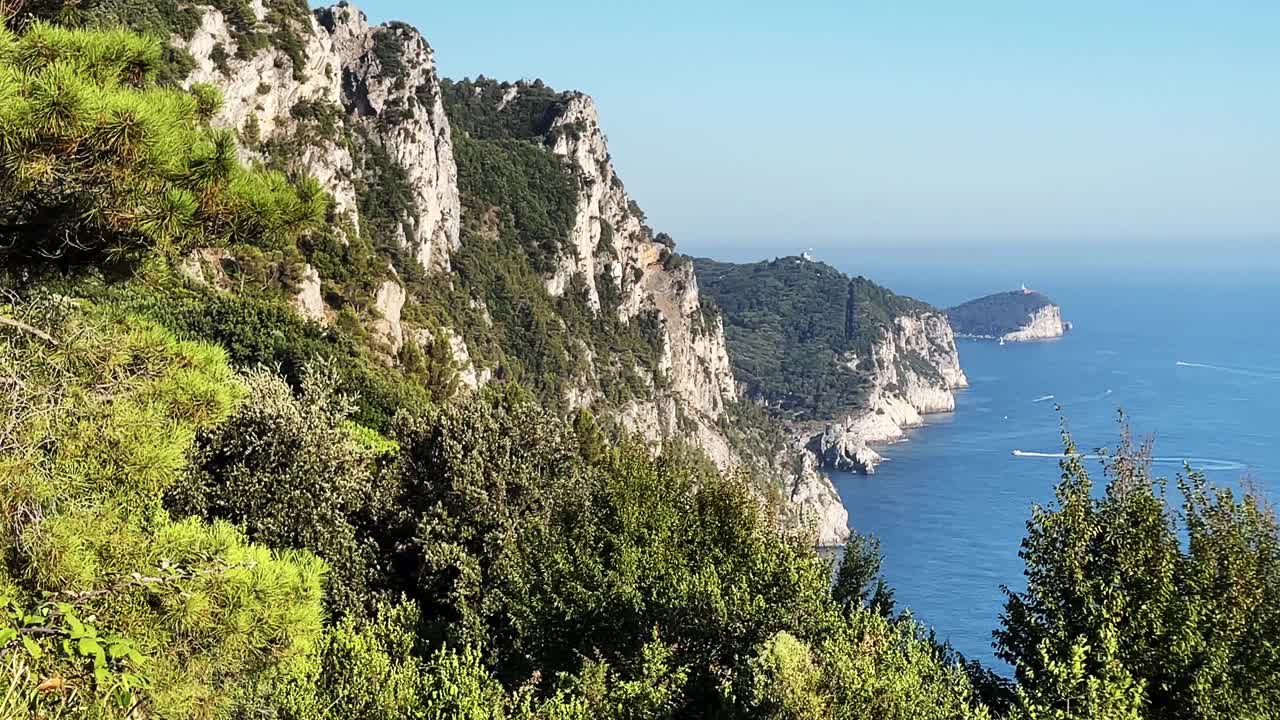 夏天的利古里亚海岸线视频素材