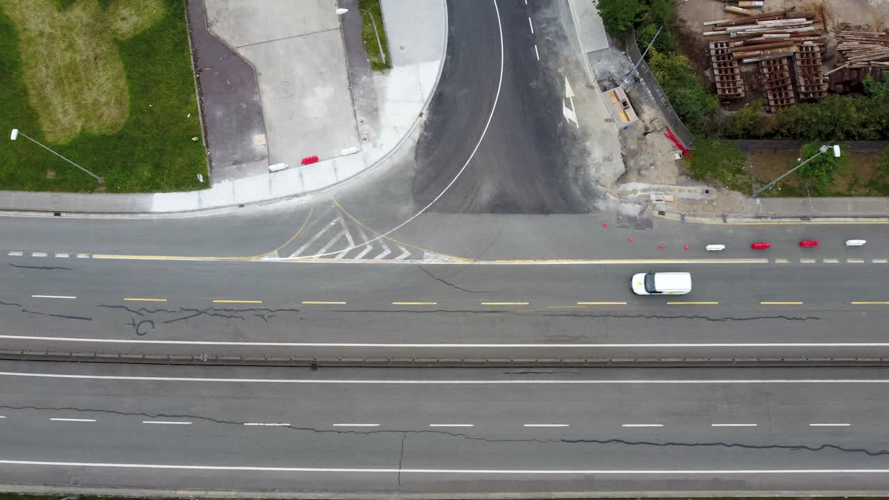 城市多边形中道路的无人机视图视频素材