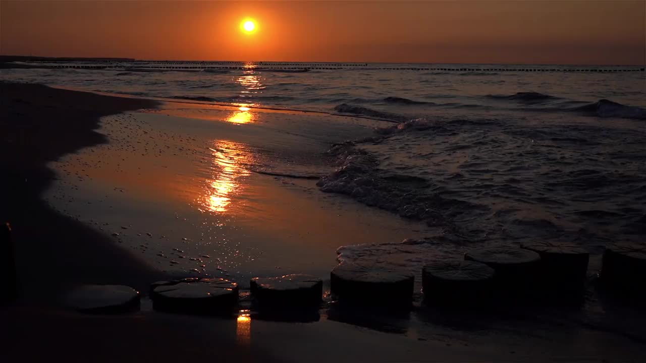 波罗的海的日落视频素材