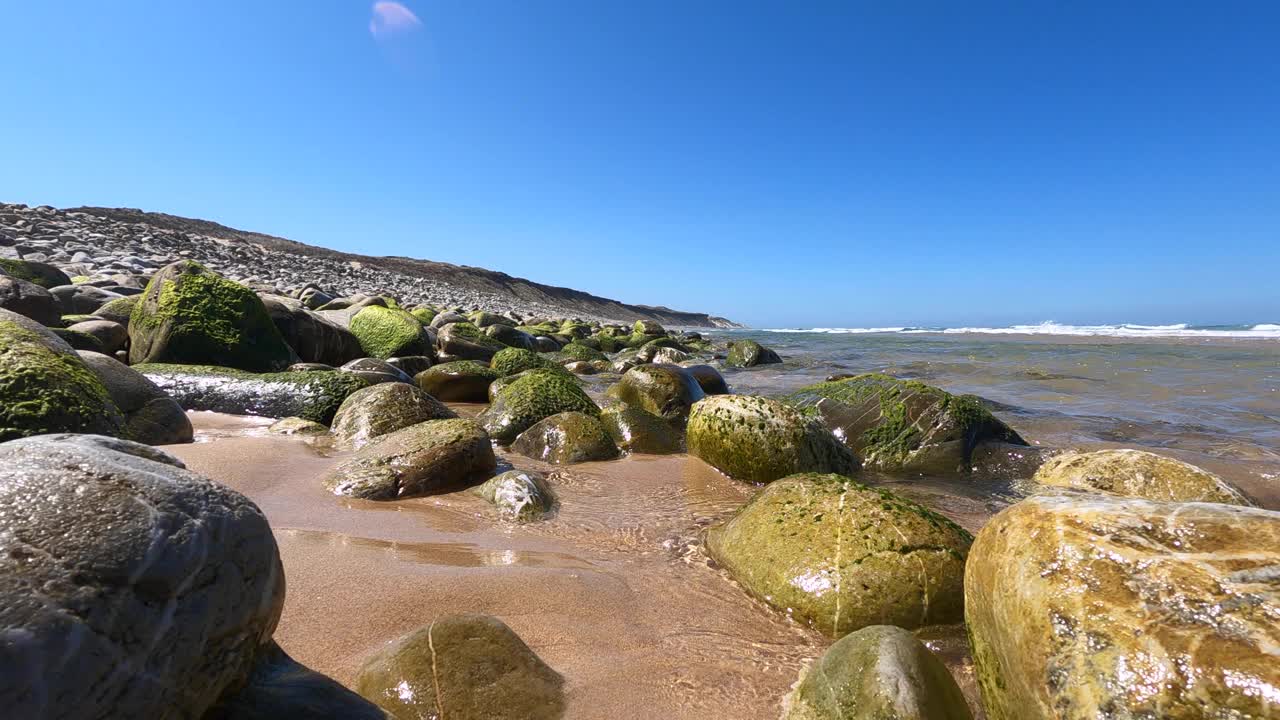 海滩-沙子-岩石-海洋-海洋视频素材