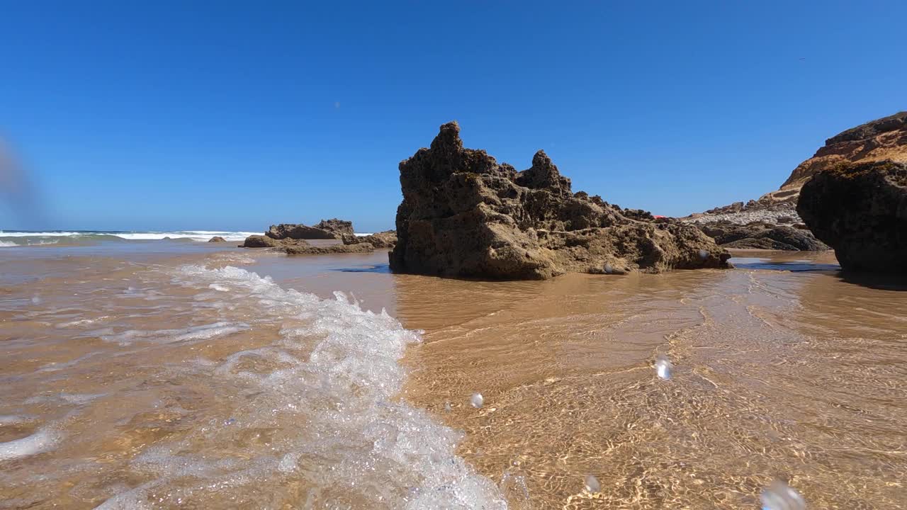 海滩-沙子-岩石-海洋-海洋视频素材