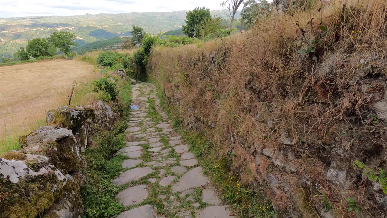 路-山-石-自然视频素材