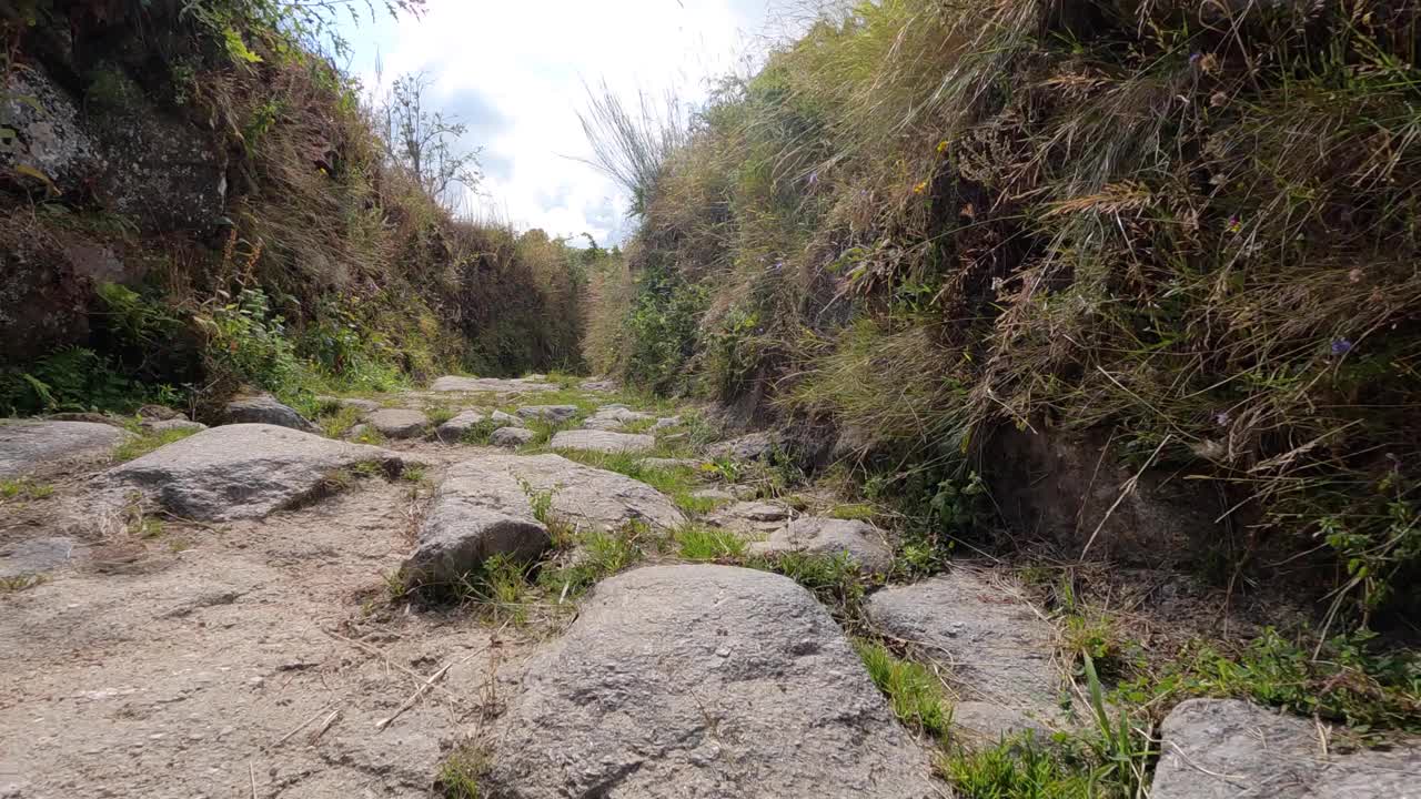 路-山-石-自然视频素材