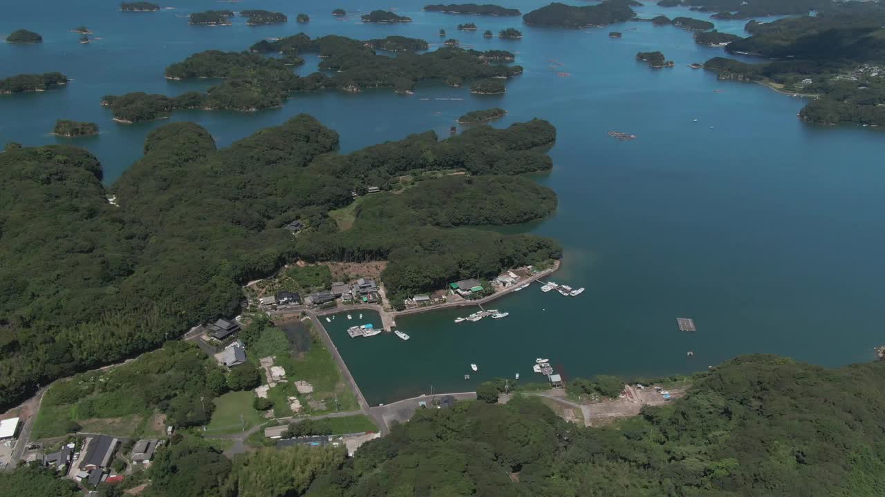 Kujuku群岛的夏日鸟瞰图视频素材