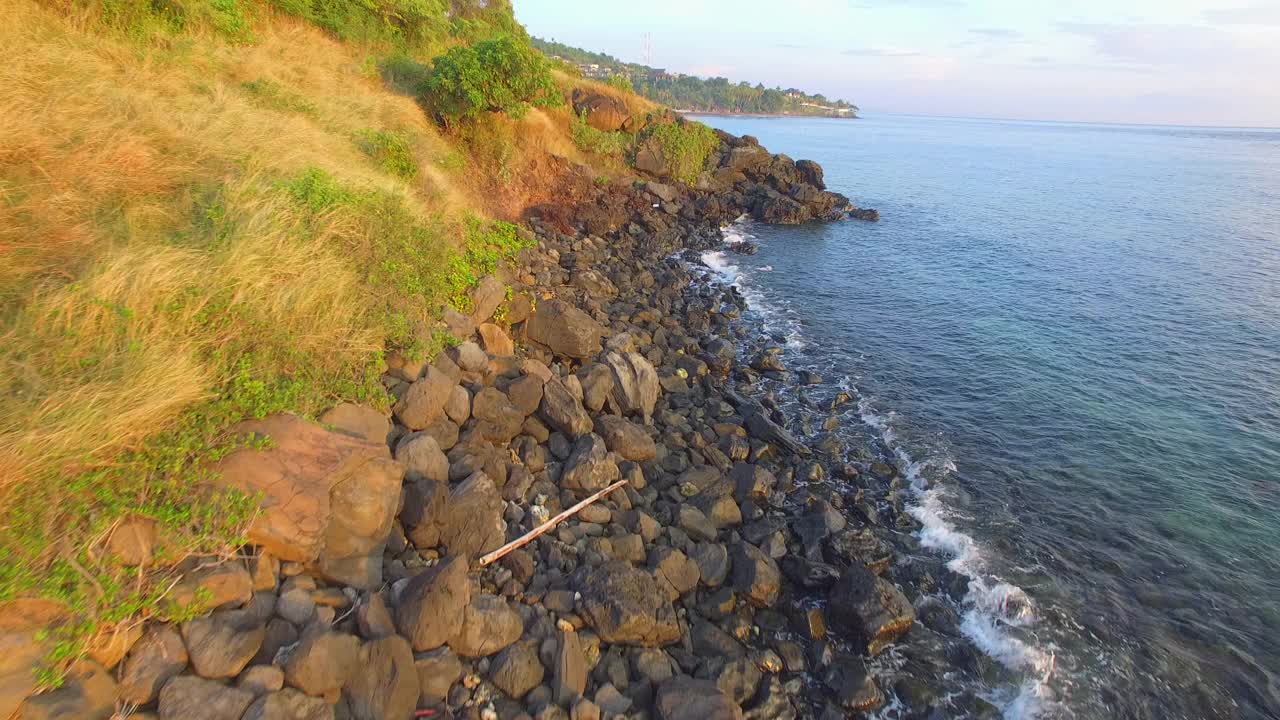 海滩风景/巴厘岛，印度尼西亚视频素材