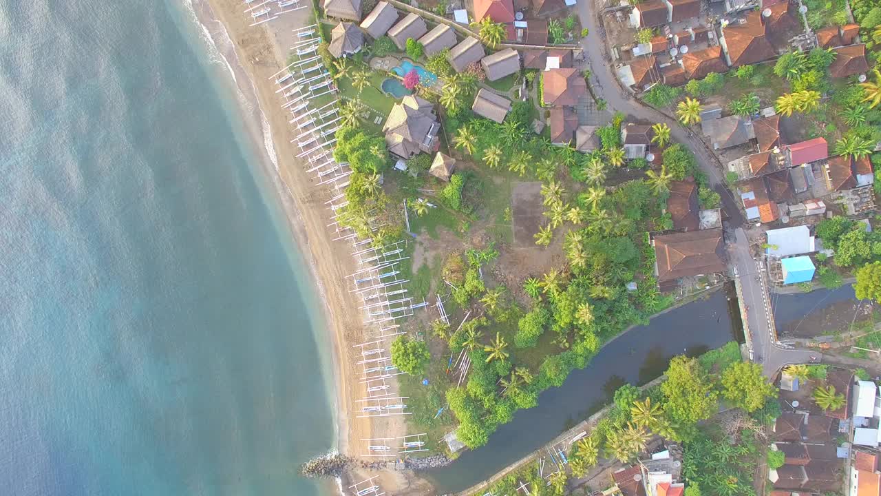 海滩风景/巴厘岛，印度尼西亚视频素材