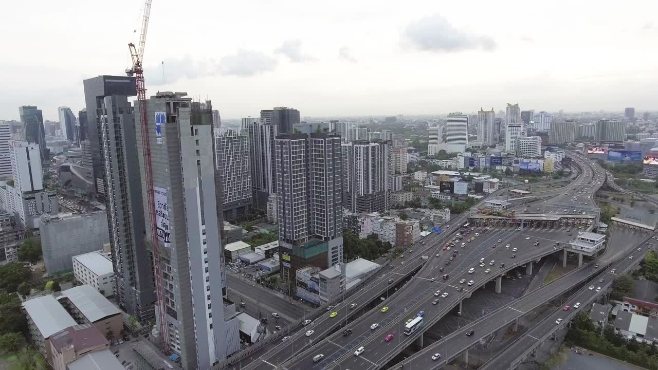 空中拍摄的曼谷市早上视频素材