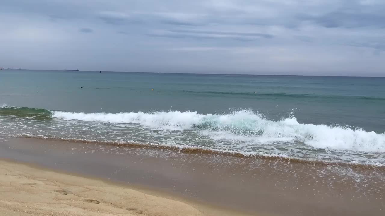 海滩上的波浪视频下载