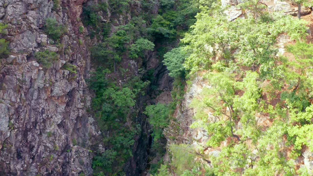 德隆善思，南韩，冈云道视频素材