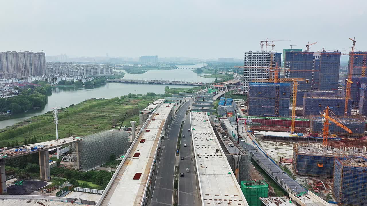 在建道路交叉口视频素材