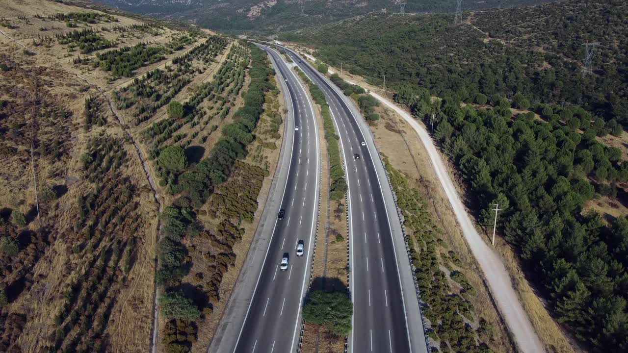 Çeşme-Aydın高速公路鸟瞰图视频素材